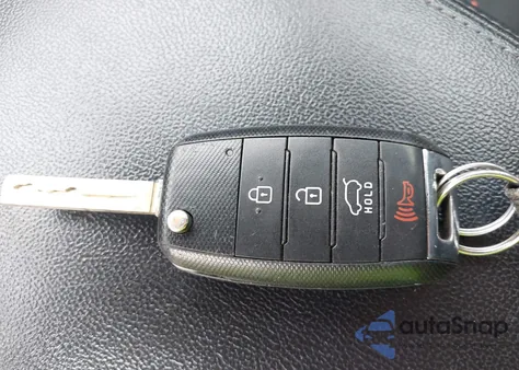 2016 Kia Sorento 2.4L L from USA, damaged, VIN 5XYPG4A30GG085839